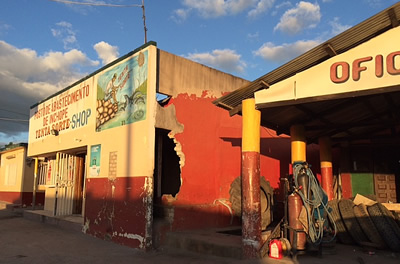 Bicycle shop Beira, Mozambique. Photo: ElephantVoices